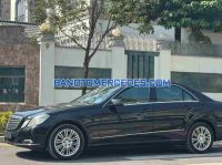 Cần bán Mercedes Benz E class E300 Máy xăng 2009 màu Đen