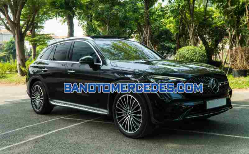 Bán xe Mercedes Benz GLC 300 4Matic sx 2023 - giá rẻ