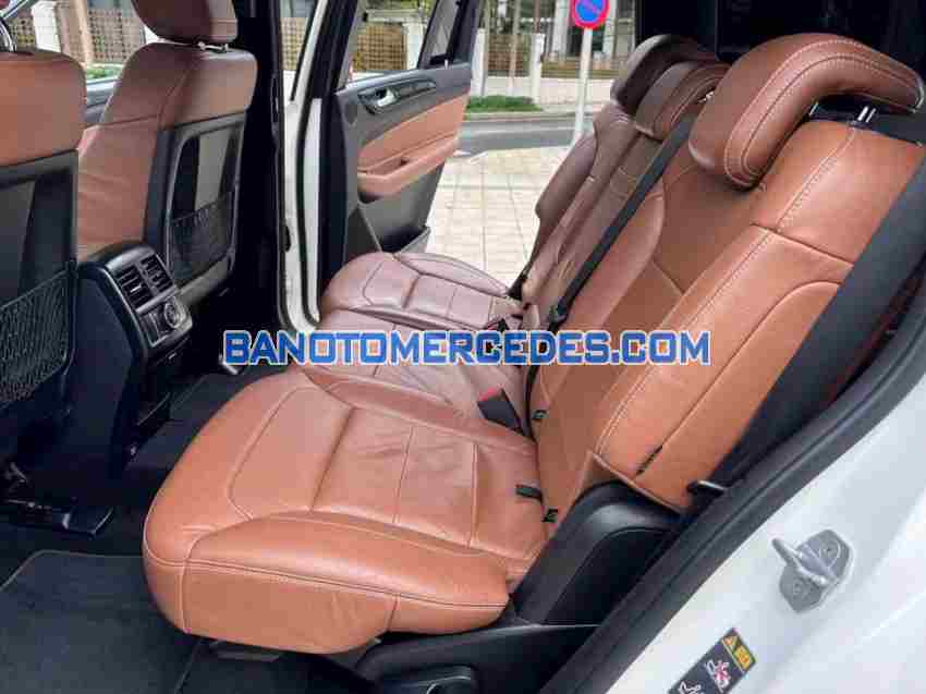 Cần bán gấp xe Mercedes Benz GLS 350d 4Matic 2016 màu Trắng