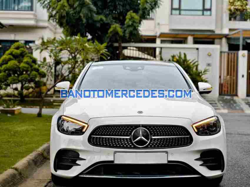 Cần bán Mercedes Benz E class E300 AMG Máy xăng 2022 màu Trắng