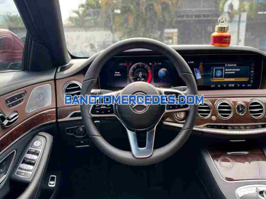 Cần bán xe Mercedes Benz S class S400L năm 2016 màu Đỏ cực đẹp