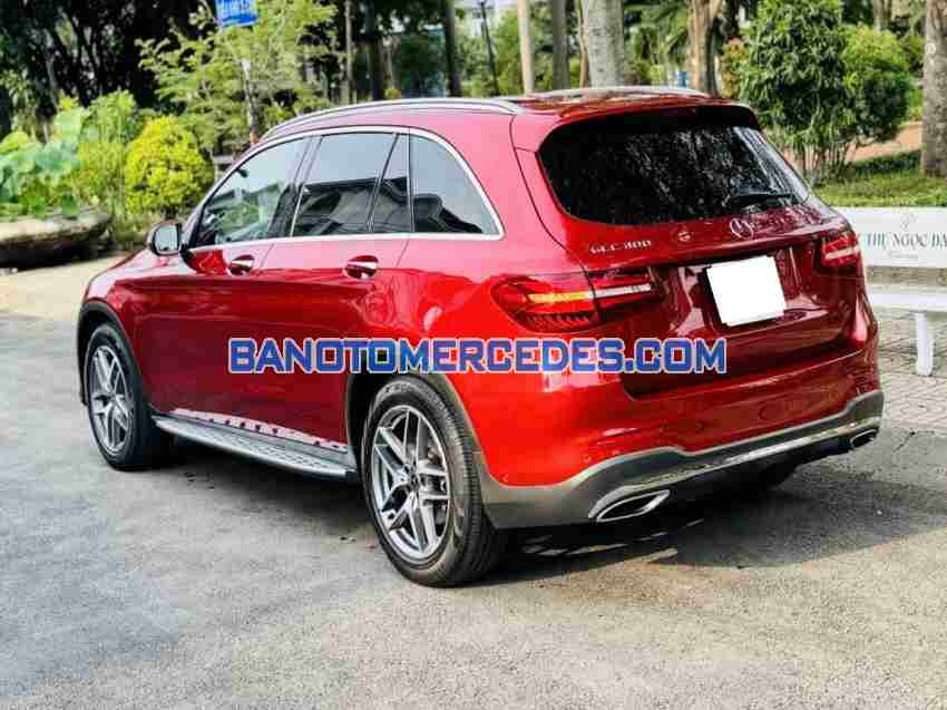 Cần bán xe Mercedes Benz GLC 300 4Matic sx 2017