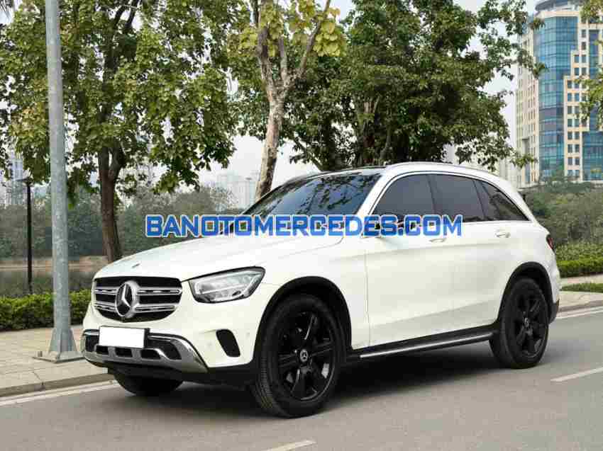 Bán Mercedes Benz GLC 200 4Matic, màu Trắng, Máy xăng, 2021