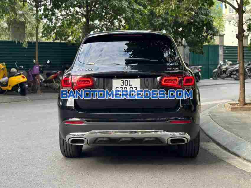 Cần bán xe Mercedes Benz GLC 200 4Matic 2021, xe đẹp