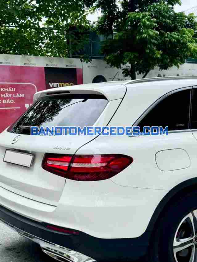 Bán xe Mercedes Benz GLC 250 4Matic đời 2017 - Giá tốt