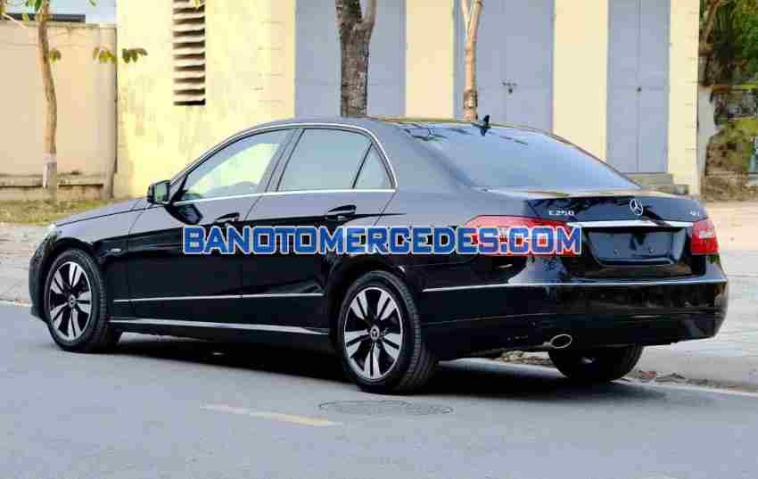 Bán xe Mercedes Benz E class E250 đời 2011 - Giá tốt