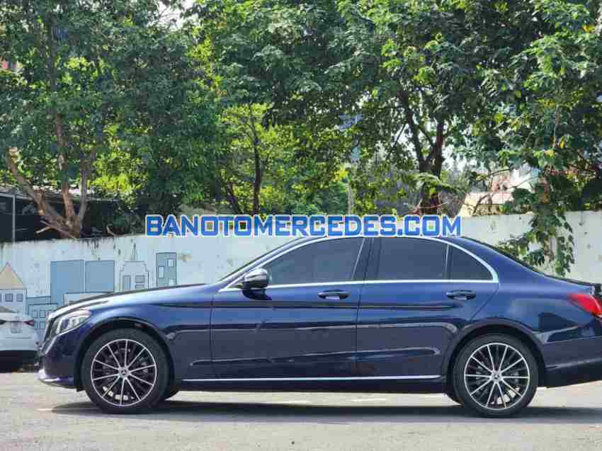 Cần bán xe Mercedes Benz C class C200 Exclusive đời 2021