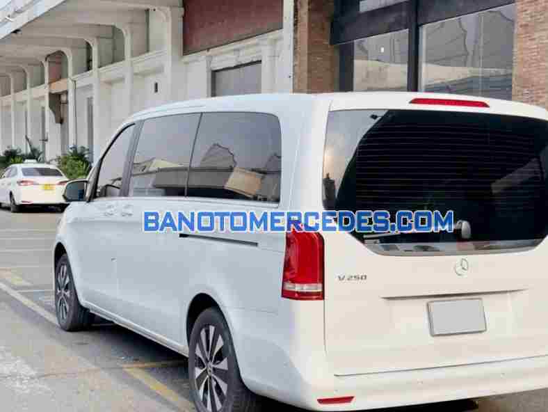 Cần bán Mercedes Benz V class V250 Luxury 2021 - Số tự động