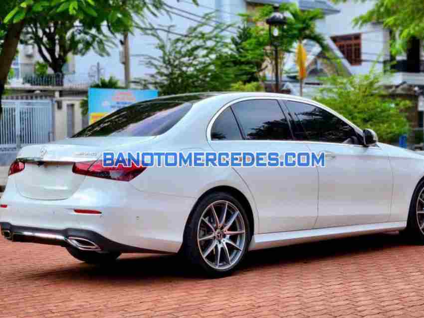 Mercedes Benz E class E300 AMG 2021 Số tự động cực đẹp!