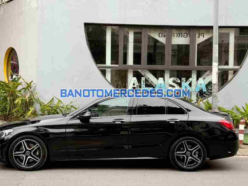 Xe Mercedes Benz C class C300 AMG đời 2021 đẹp bán gấp