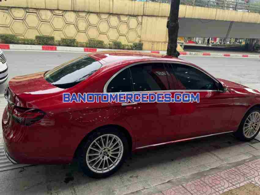 Xe Mercedes Benz E class E200 Exclusive đời 2022 đẹp bán gấp