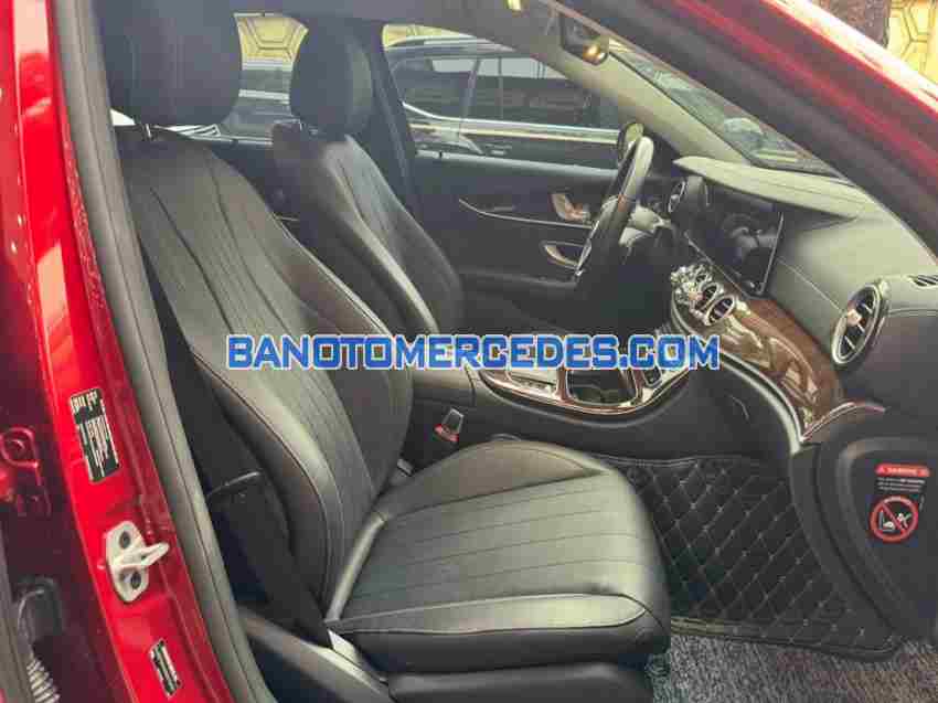 Cần bán xe Mercedes Benz E class E200 Exclusive 2022, xe đẹp