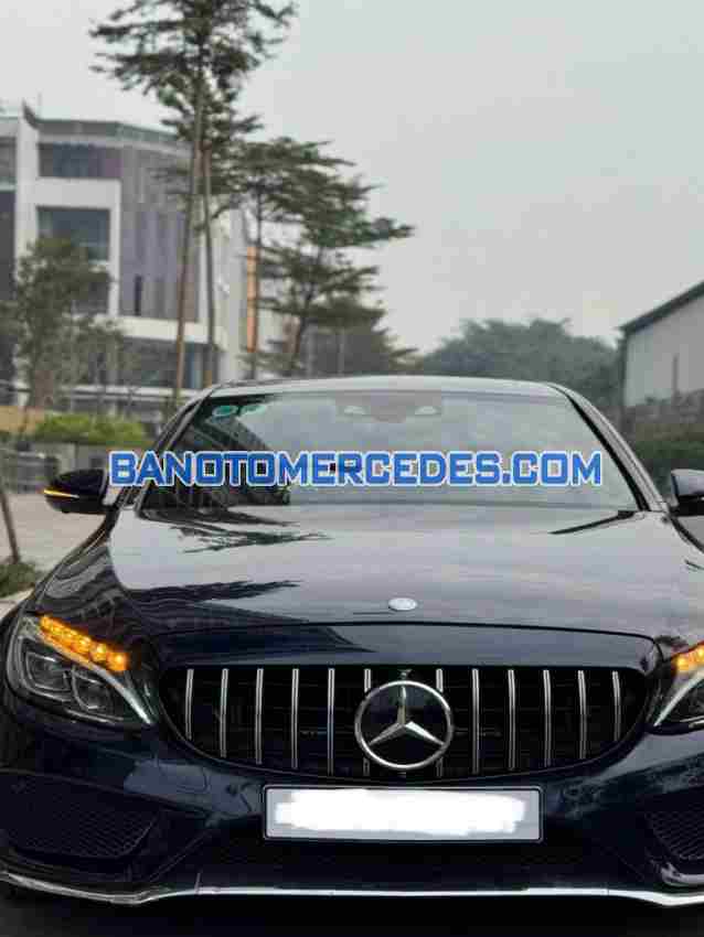 Cần bán xe Mercedes Benz C class C300 AMG 2017 Số tự động màu Xanh