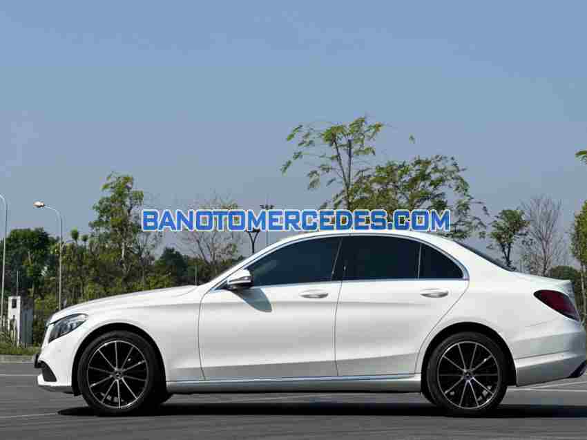 Mercedes Benz C class C200 Exclusive 2019 Máy xăng đẹp long lanh