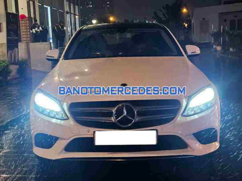 Cần bán gấp Mercedes Benz C class C180 năm 2019 giá cực tốt