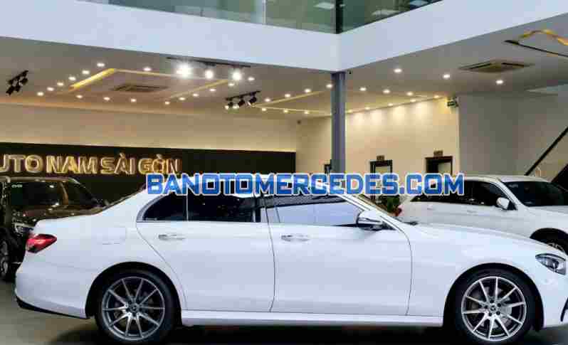 Cần bán xe Mercedes Benz E class E300 AMG sx 2021