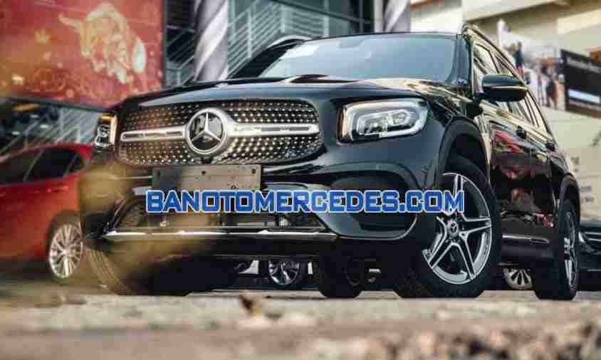 Xe chất - Giá tốt Mercedes Benz GLB 200 AMG 2024