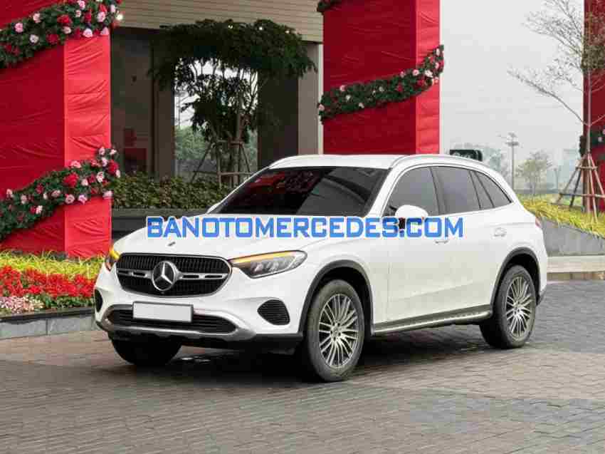 Cần bán nhanh Mercedes Benz GLC 200 4Matic 2023 cực đẹp