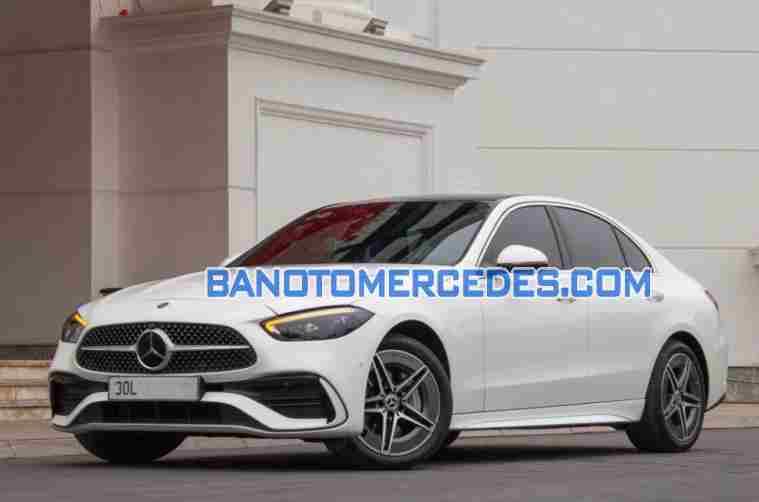 Cần bán xe Mercedes Benz C class C300 AMG năm 2023 màu Trắng cực đẹp