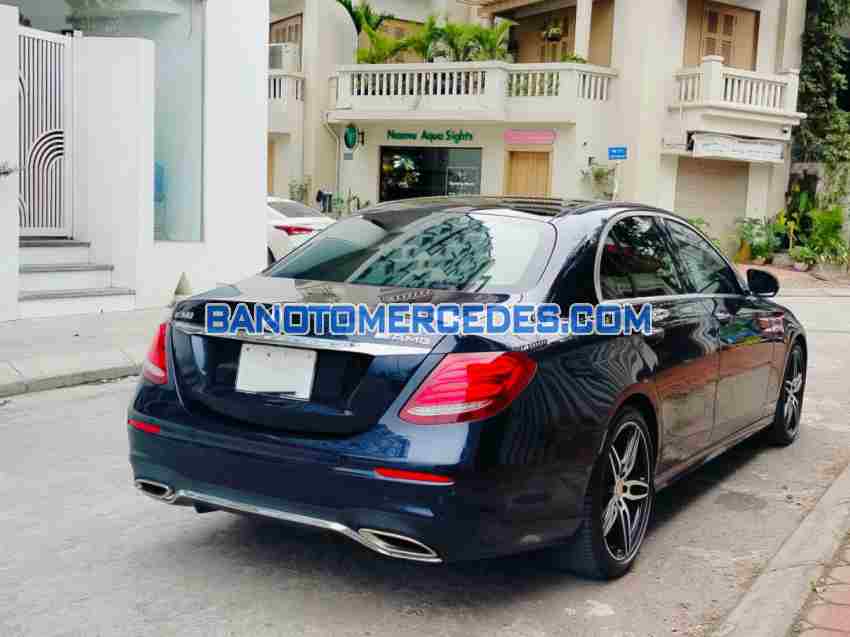 Cần bán xe Mercedes Benz E class E300 AMG sx 2016