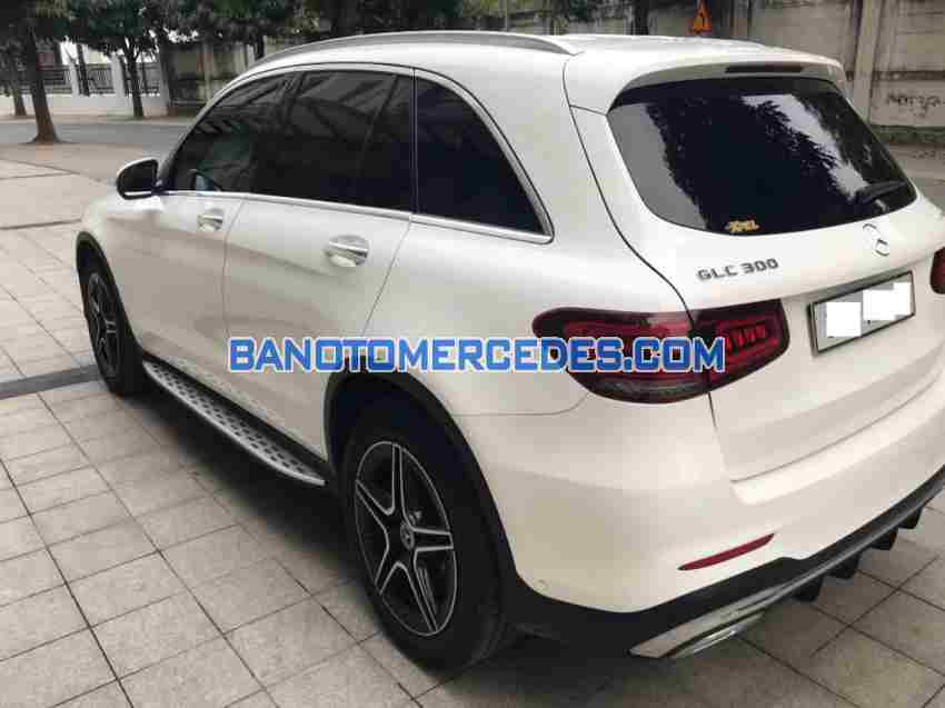 Bán xe Mercedes Benz GLC 300 4Matic đời 2021 - Giá tốt