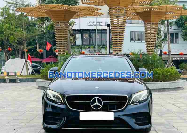 Cần bán xe Mercedes Benz E class E300 AMG 2016 Số tự động