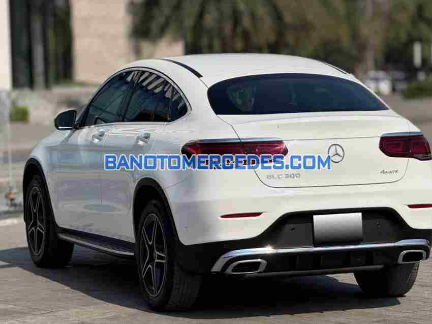 Mercedes Benz GLC 300 4Matic Coupe năm sản xuất 2022 giá tốt