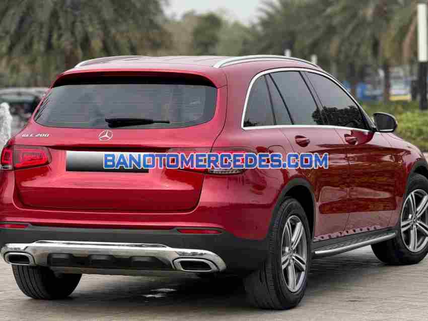 Cần bán gấp xe Mercedes Benz GLC 200 2021 màu Đỏ