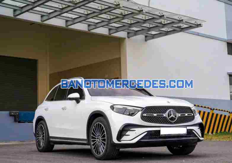 Xe Mercedes Benz GLC 300 4Matic đời 2023 đẹp bán gấp