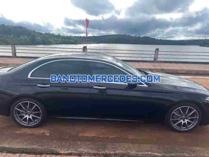 Mercedes Benz E class E300 AMG 2021 Số tự động giá đẹp