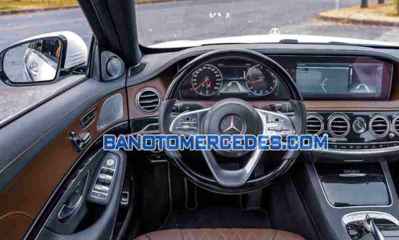 Cần bán gấp xe Mercedes Benz S class S450L Luxury năm 2019, màu Trắng, Số tự động