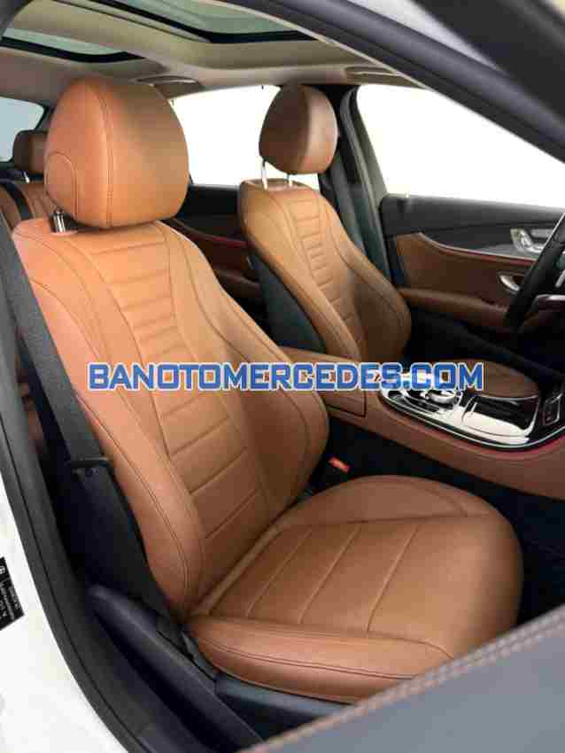 Mercedes Benz E class E300 AMG CBU 2017 Máy xăng, xe đẹp