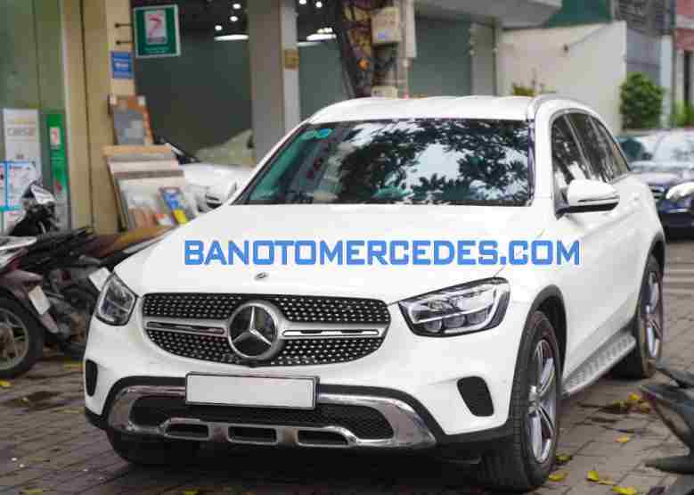 Cần bán gấp Mercedes Benz GLC 200 đời 2022, màu Trắng