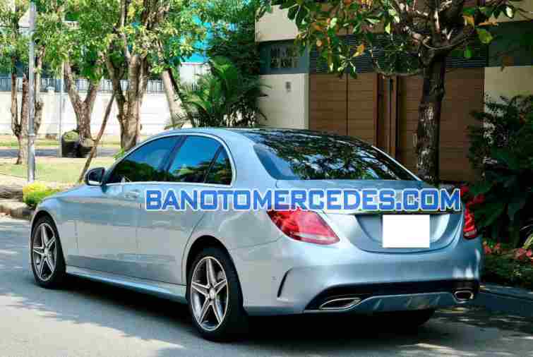 Cần bán xe Mercedes Benz C class C300 AMG 2015 Số tự động màu Bạc