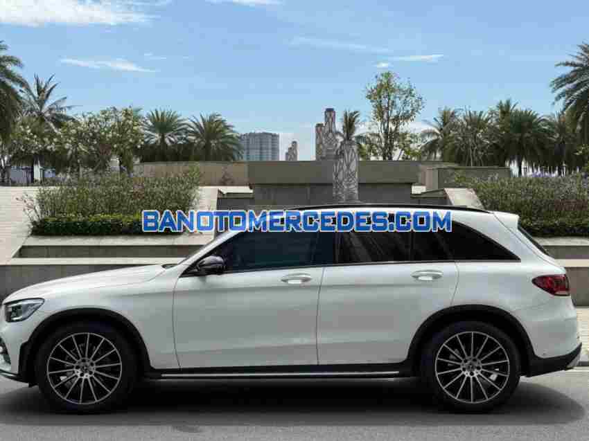 Mercedes Benz GLC 300 4Matic 2021, xe đẹp, hết ý