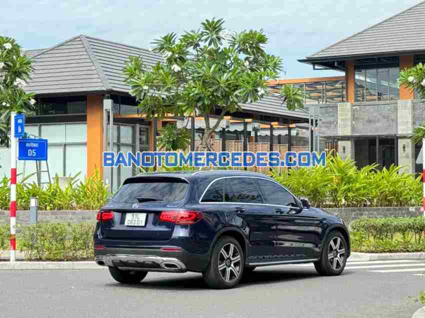 Cần bán gấp Mercedes Benz GLC 200 4Matic đời 2021, màu Xanh