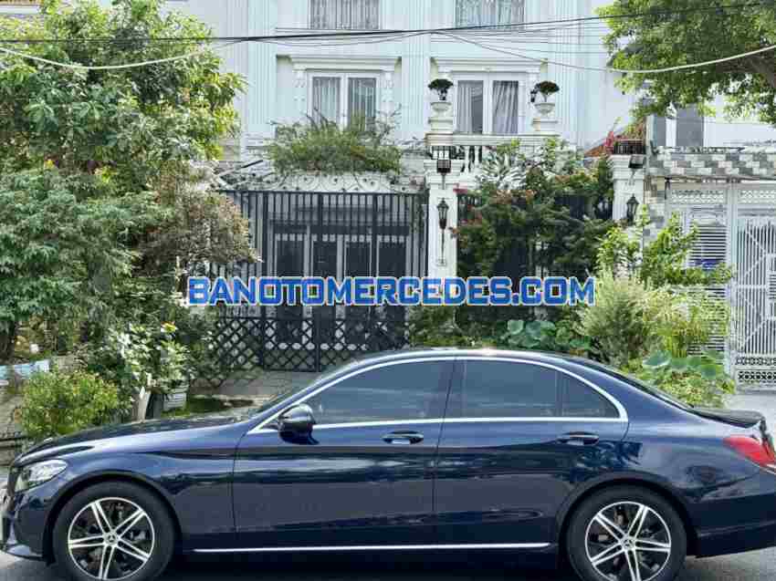 Cần bán xe Mercedes Benz C class C180 màu Xanh 2020