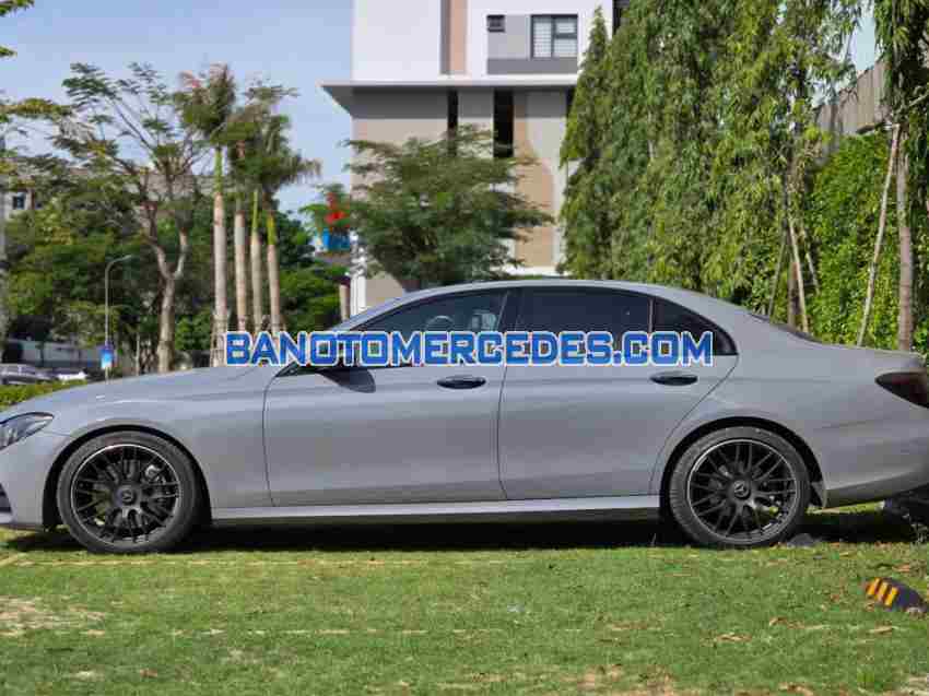 Cần bán Mercedes Benz E class E300 AMG 2020 xe đẹp