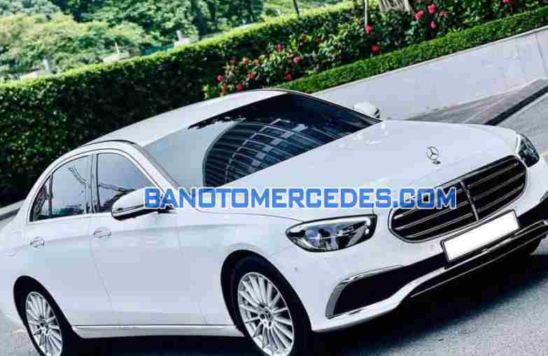 Cần bán Mercedes Benz E class E200 Exclusive 2022, xe đẹp giá rẻ bất ngờ