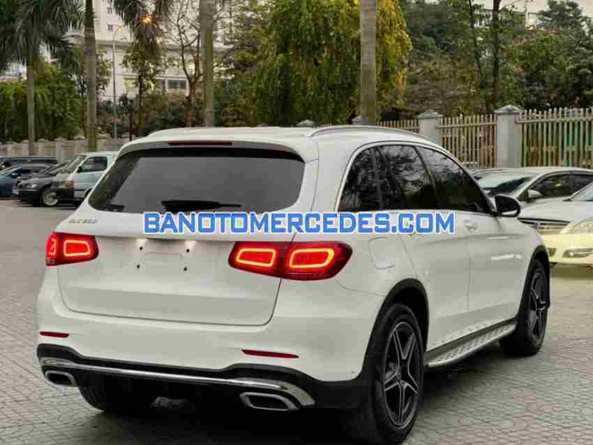 Cần bán Mercedes Benz GLC 300 4Matic đời 2020