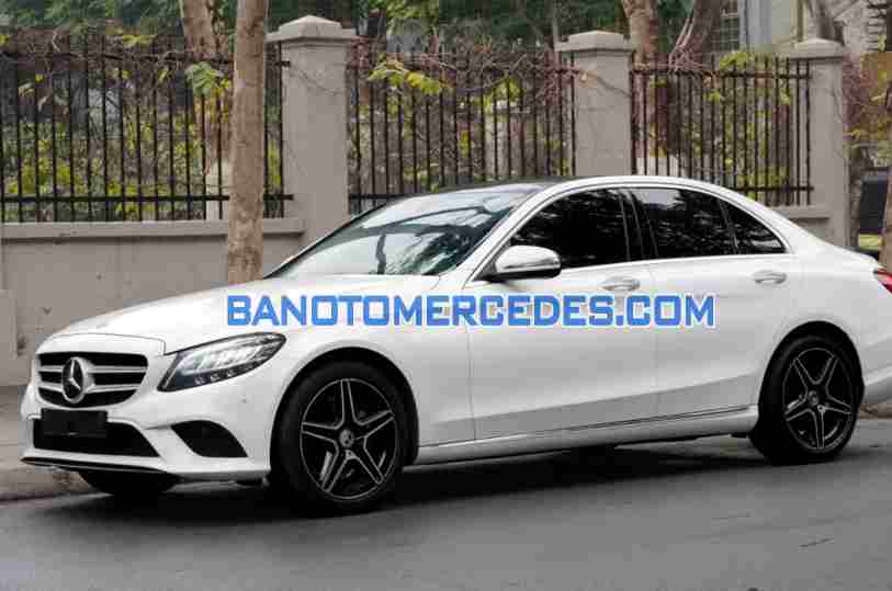 Cần bán xe Mercedes Benz C class C180 năm 2019 màu Trắng cực đẹp