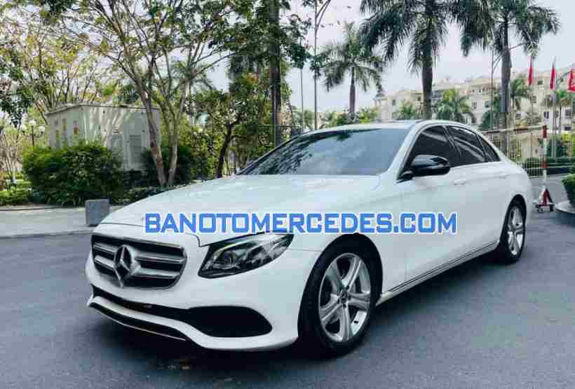 Cần bán Mercedes Benz E class E250 2017 xe đẹp