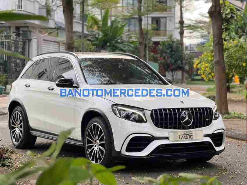 Mercedes Benz GLC 300 4Matic năm 2018 cần bán