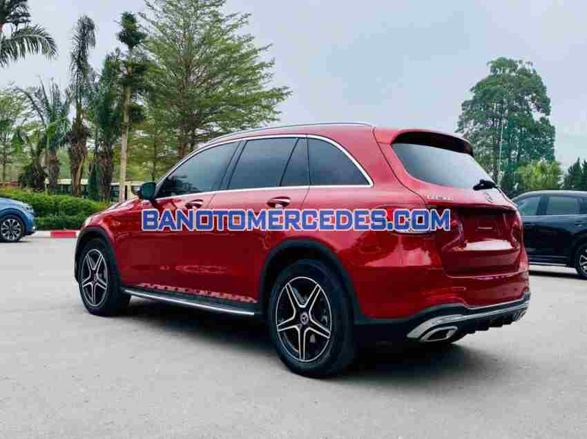 Bán Mercedes Benz GLC 300 4Matic, màu Đỏ, Máy xăng, 2020