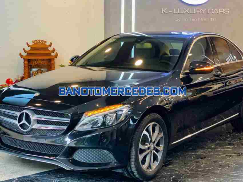 Cần bán xe Mercedes Benz C class C200 đời 2016