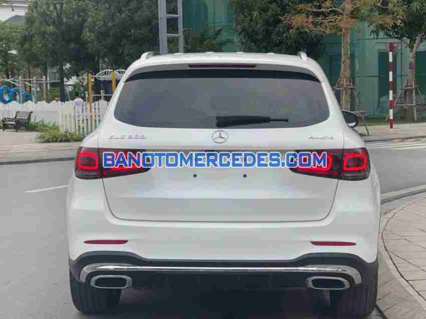 Cần bán gấp Mercedes Benz GLC 300 4Matic 2022 - Xe đẹp - Giá tốt