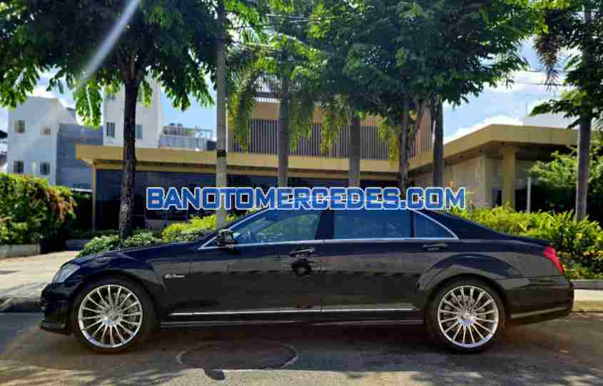 Cần bán xe Mercedes Benz S class S63 AMG năm 2010 màu Đen cực đẹp