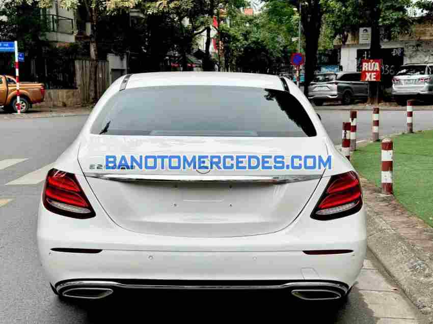 Mercedes Benz E class E200 Exclusive 2020 Máy xăng, xe đẹp