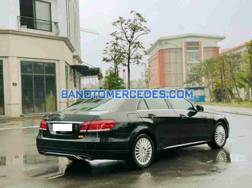 Mercedes Benz E class 2010 Sedan màu Đen