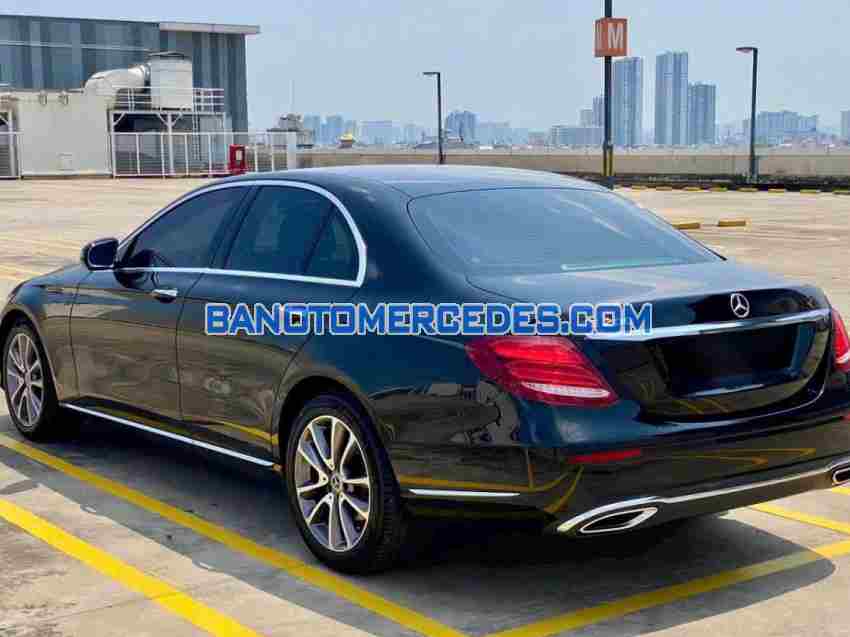 Cần bán xe Mercedes Benz E class E200 2019, xe đẹp